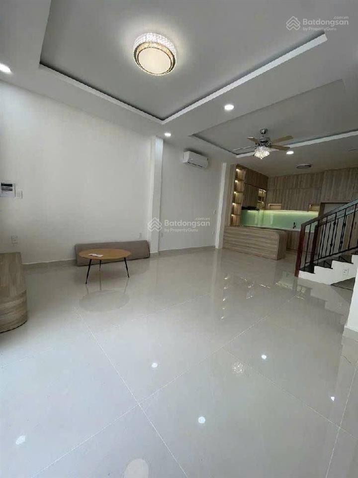 Nhà 2 tầng đường bùi tư toàn ( 53m2 )  giá  5 tỷ nhĩnh