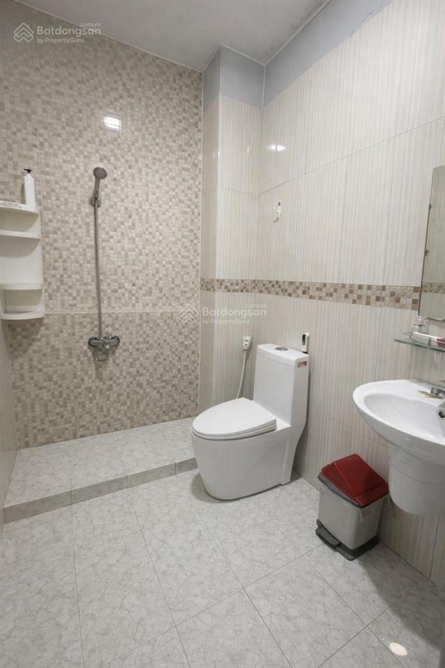 Nhà 4 tầng  mặt tiền kinh doanh khu bình phú q.6 ( 64m2 ) 5pn, 5wc  giá  9 tỷ nhĩnh