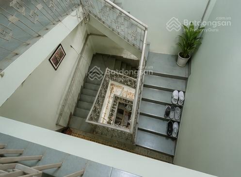 Mặt tiền hậu giang, ngang 4.4m  4 tầng có sẵn ô chờ thang máy  chỉ 35 tỷ  đang có dòng tiền sẵn
