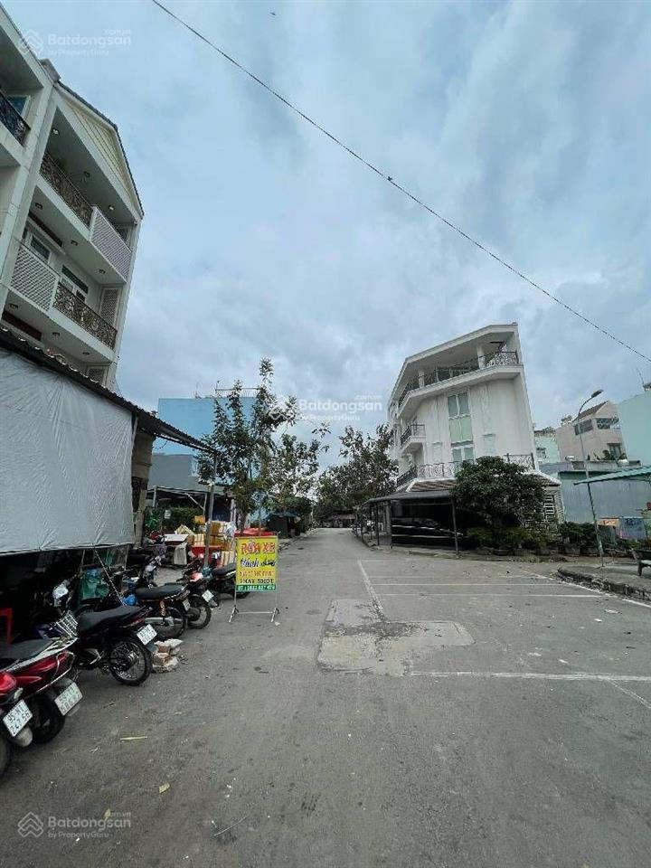 Lô góc lớn (137m2) view công viên  ngay chợ đầu mối bình điền  giá 8 tỷ 300