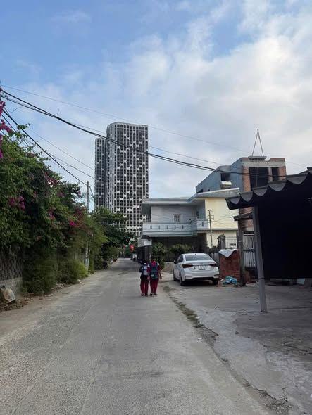 Đất diện tích lớn, kiệt ô tô đường Nguyễn Tất Thành, Hoà Hiệp Nam, Liên Chiểu