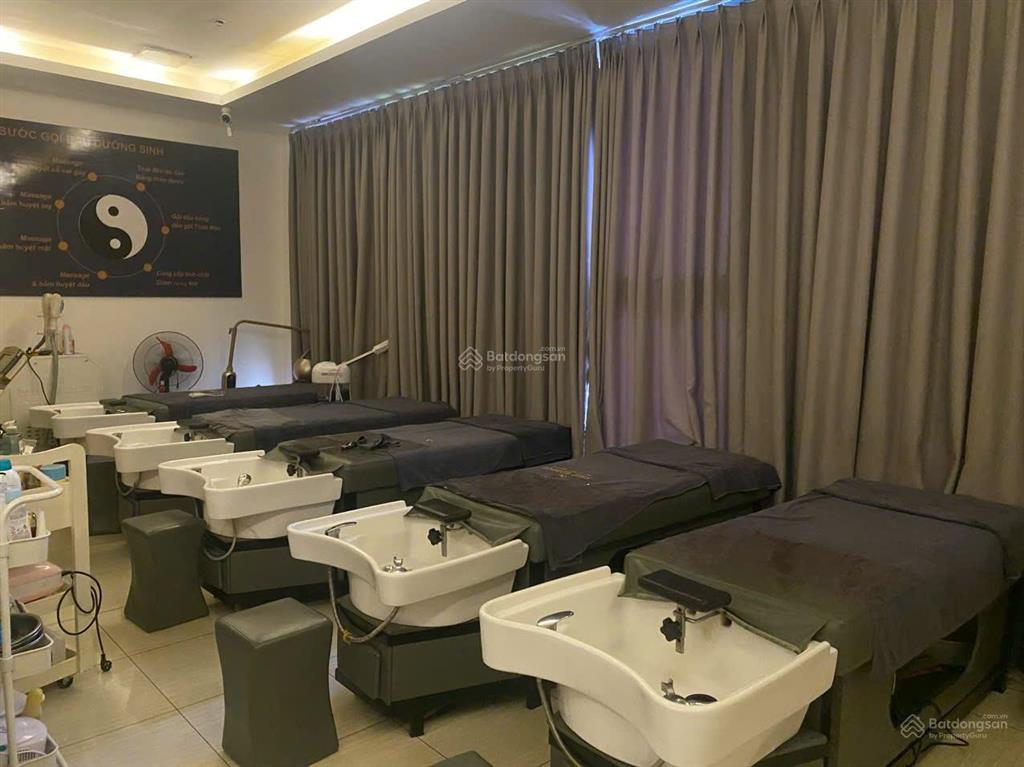 Siêu phẩm bất động sản dòng tiền đều 20tr/tháng  shop tầng 2 toà nhà vinhomes green bay mễ trì