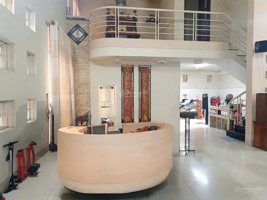 Bán nhà đường (10m5) trịnh công sơn, sát xô viết nghệ tĩnh, dt 100m2, giá 12 tỷ