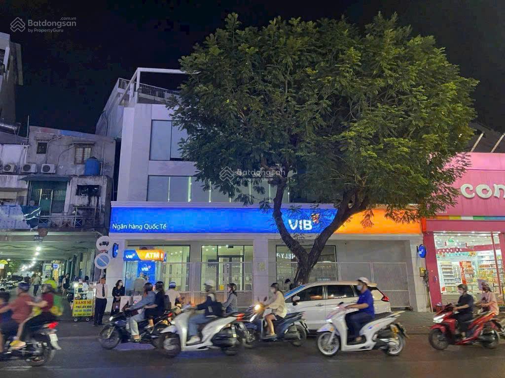*nhà nhà 3 tầng, đường nguyễn tri phương, đối diện công viên 293, dt 120m2, giá 15,5 tỷ t