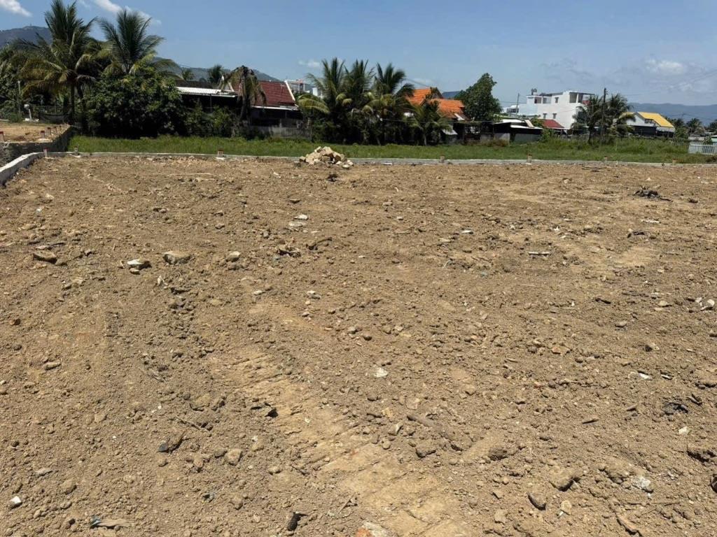 BÁN LÔ ĐẤT ĐẸP Ở DIÊN PHÚ , DIÊN KHÁNH . DT 95m2 , FULL THỔ . ĐƯỜNG BETONG THÔNG . GIÁ 849 TRIỆU 