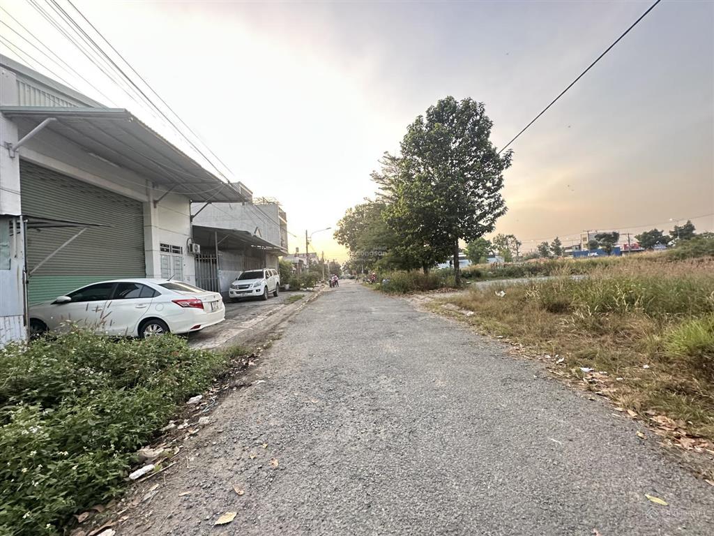 Bán gấp đất nền 300m2 giá 8,1 tỷ tại khu dân cư đông an, tân đông hiệp, dĩ an, bình dương