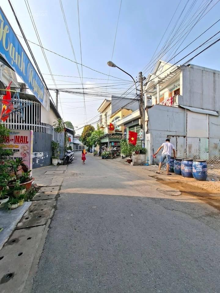 Bán đất tại ngô thì nhậm, dĩ an, 4,9 tỷ, 93m2, giá ưu đãi hot!