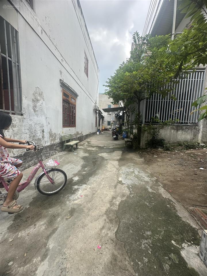 Bán 50m2 đất sổ hồng riêng, hẻm xe hơi đông hoà, dĩ an.