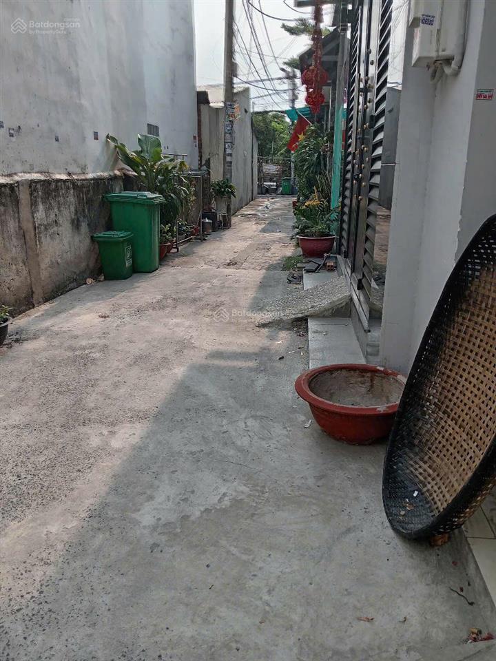 Bán nhà c4 lửng 1/ đht 12 p. đông hưng thuận, tphcm,  0904 493 ***
