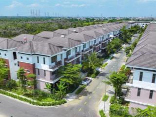 Cho thuê bt 4pn, 4wc, 90m2 tại phúc an city, giá siêu hời 16 triệu