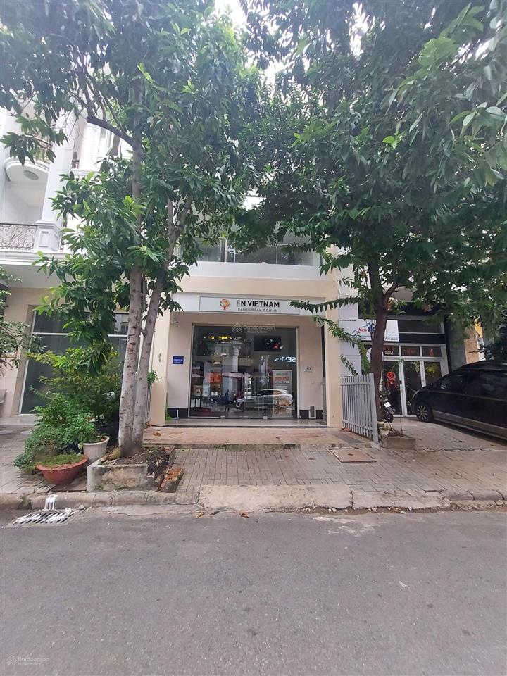 Cần bán nhà phố hưng gia hưng phước, phú mỹ hưng, quận 7 giá giảm từ 45 tỷ còn 39 tỷ  anh tuấn