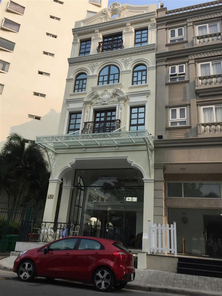 Cần bán căn góc lý long tường  phú mỹ hưng, quận 7 rẻ hơn thị trường 5 tỷ  0935 562 ***