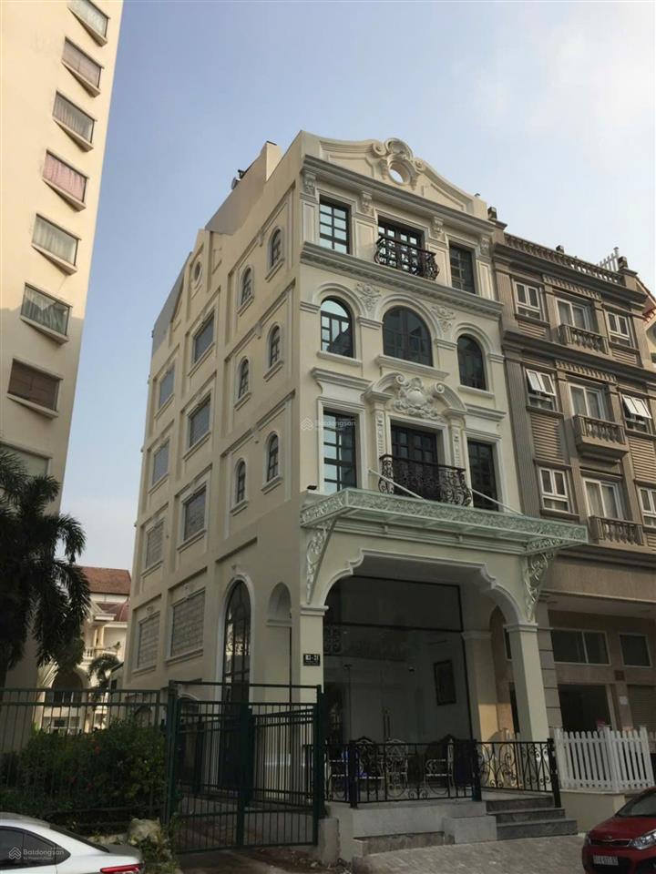 Cần bán căn góc lý long tường  phú mỹ hưng, quận 7 rẻ hơn thị trường 5 tỷ  0935 562 ***