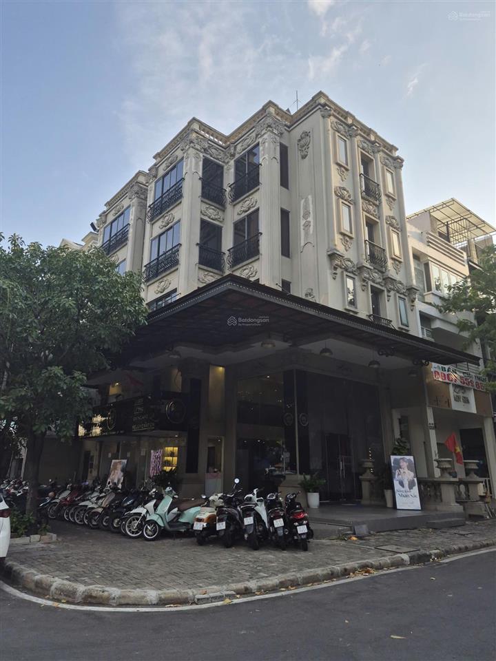 Giảm mạnh 7 tỷ siêu phẩm nhà phố hưng gia hưng phước, phú mỹ hưng từ 70 tỷ xuống còn 63 tỷ cần bán