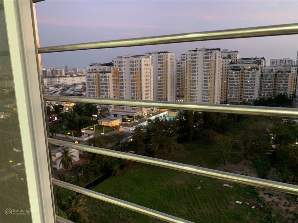 Cần bán sky garden 3, 74m2 giá 5 tỷ 6 dạng 2 phòng ngủ, 2wc, view hồ bơi
