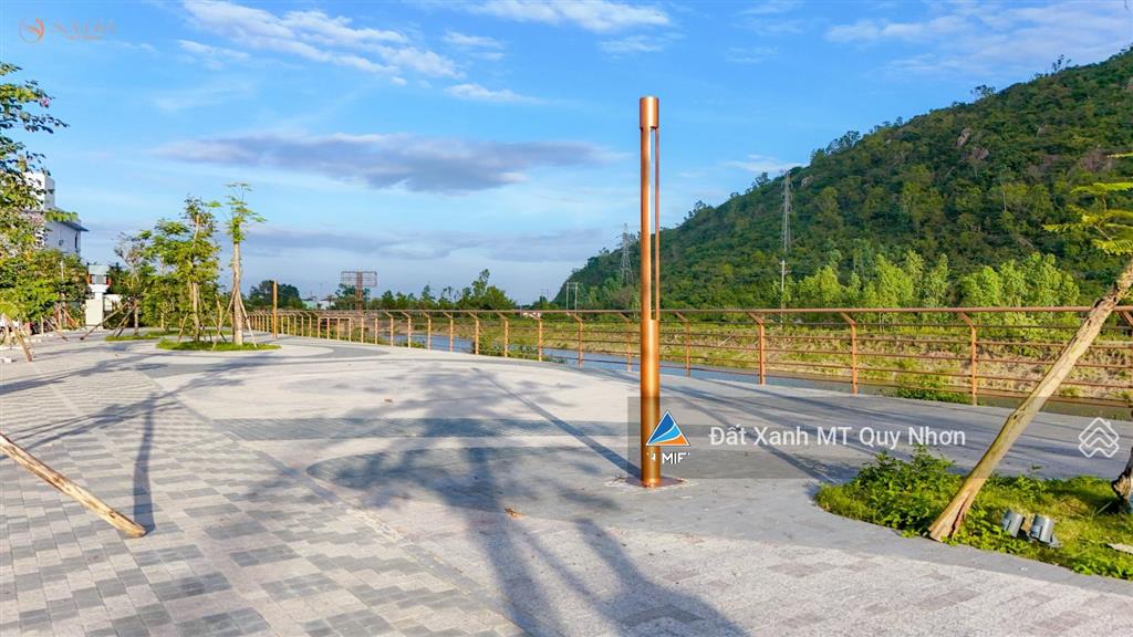 Duy nhất 1 căn nhà 5 tầng quy nhơn view sông shophouse solera giá chỉ 30tr/m2