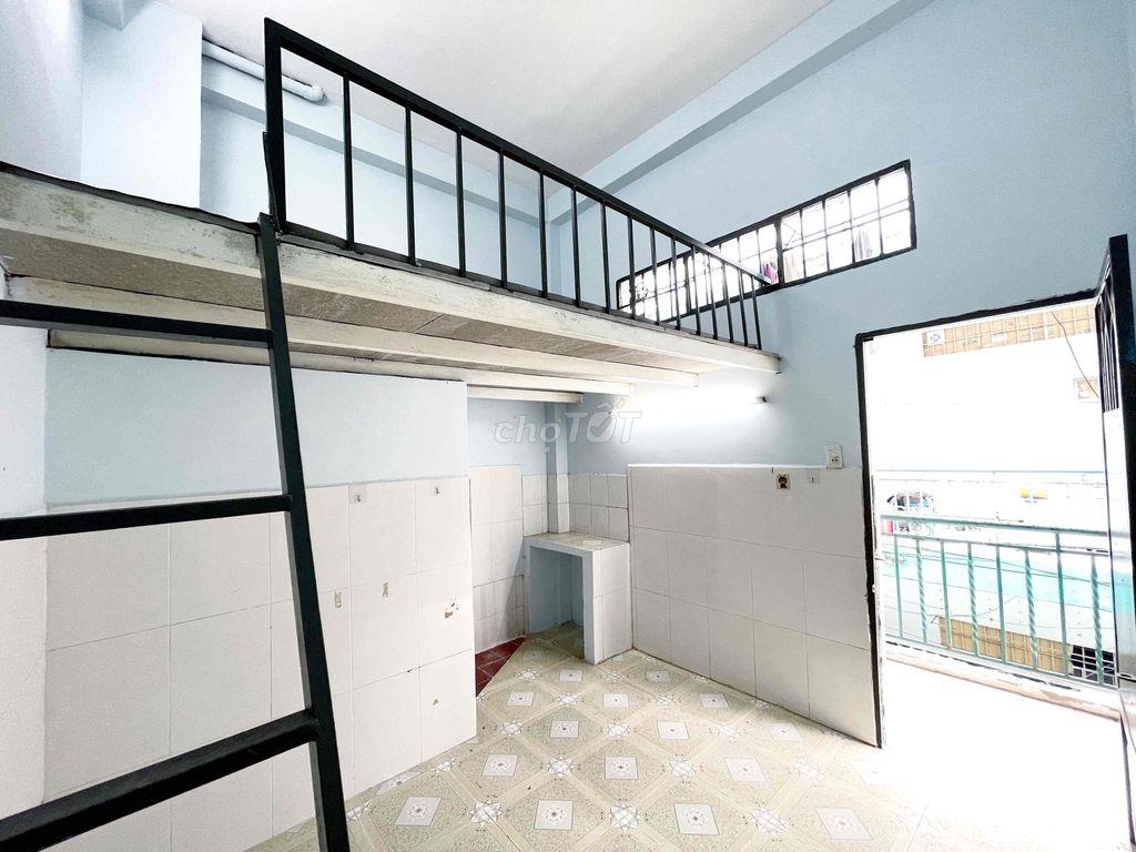 Phòng có gác, ban công chỉ từ 2.4 tr gần chợ An Nhơn P6