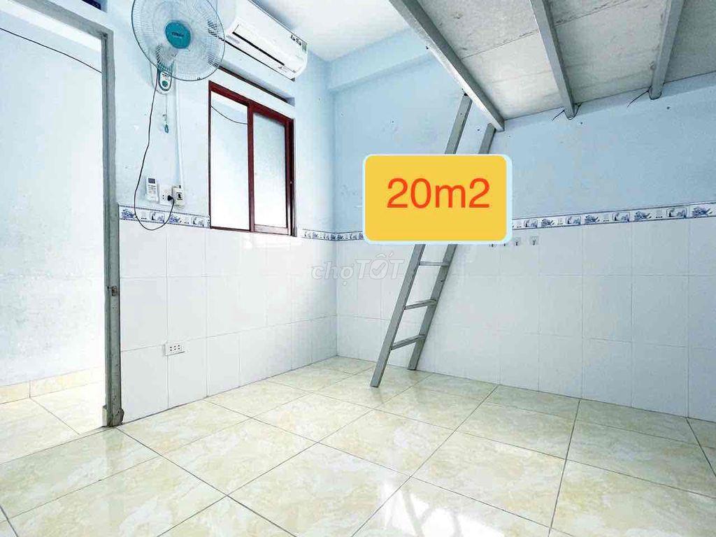 Phòng có gác Lê Văn Thọ trống sẵn