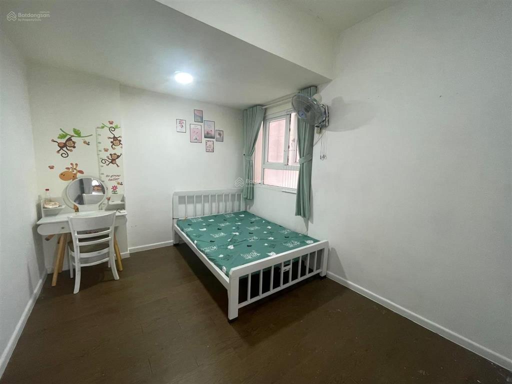 Bán căn hộ sát phú mỹ hưng 3 phút 2pn2wc 84m2 sẵn sổ