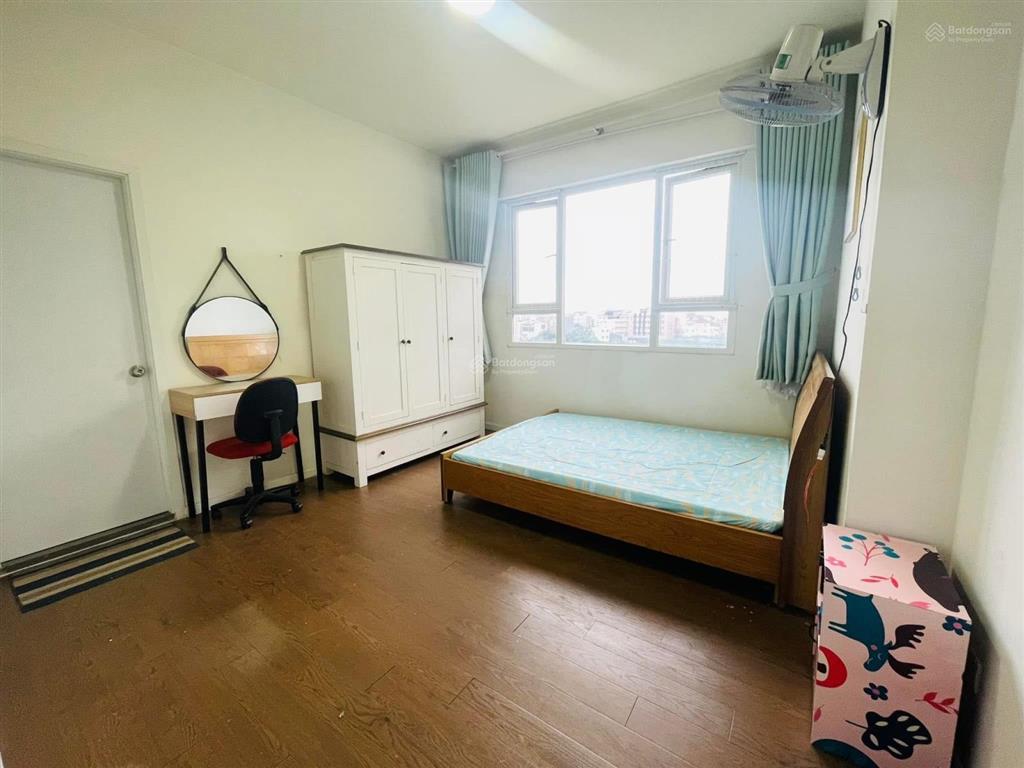 Bán căn hộ sát phú mỹ hưng 3 phút 2pn2wc 84m2 sẵn sổ