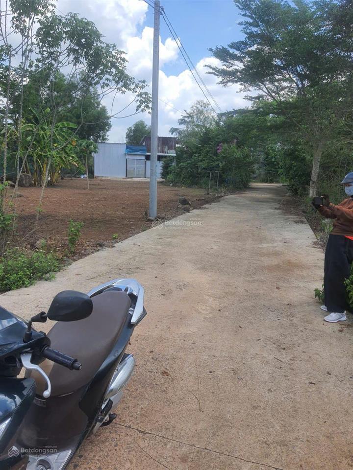 Mình chính chủ cần bán lô đất mặt tiền đất nội khu ấp 6 đường nguyễn hoàng trảng bom, đồng nai
