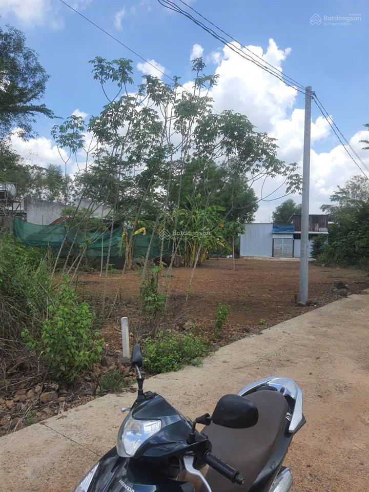 Mình chính chủ cần bán lô đất mặt tiền đất nội khu ấp 6 đường nguyễn hoàng trảng bom, đồng nai