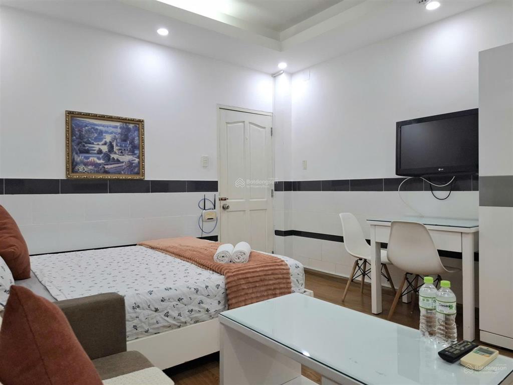 Chính chủ cho thuê phòng, đường âu dương lân, quận 8,  0932 629 ***