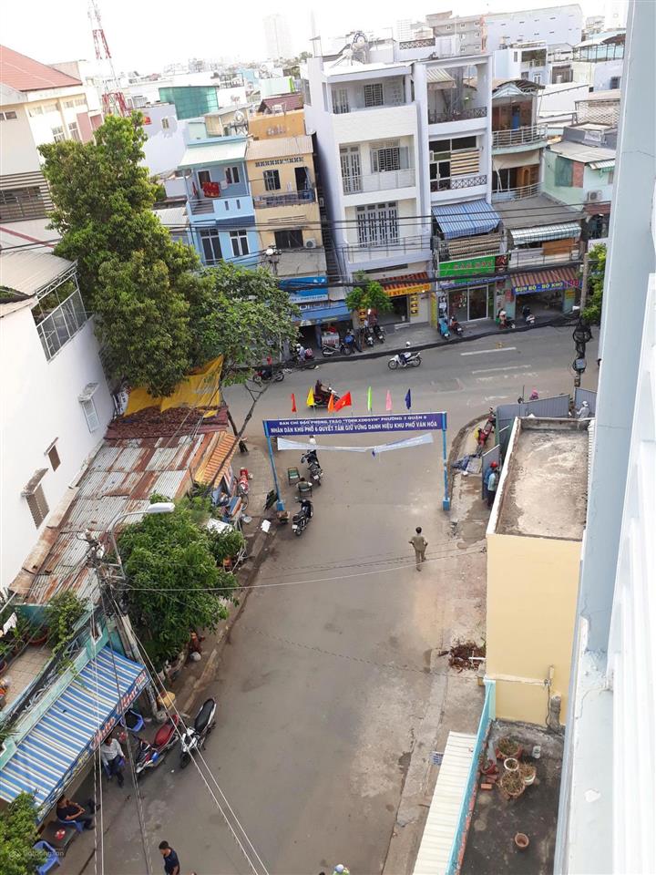 Cho thuê căn hộ 1 pn 32m2, giá chỉ 7,5 triệu/th, ở 181 âu dương lân, q8, hcm, giá tốt