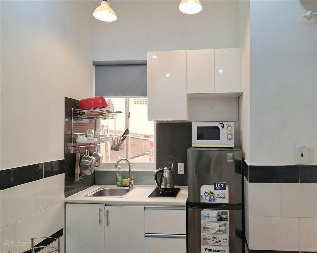 Cho thuê căn hộ 1 pn 32m2, giá chỉ 7,5 triệu/th, ở 181 âu dương lân, q8, hcm, giá tốt