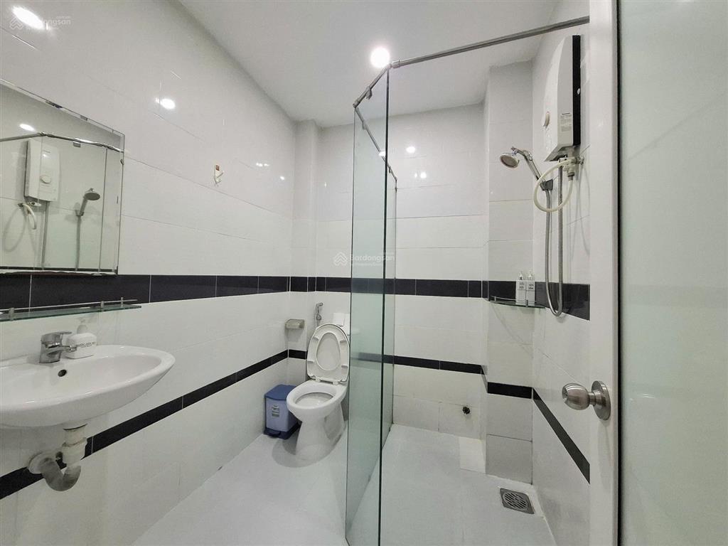 Cho thuê chdv 35m2, giá tốt tại âu dương lân, q8, tp.hcm