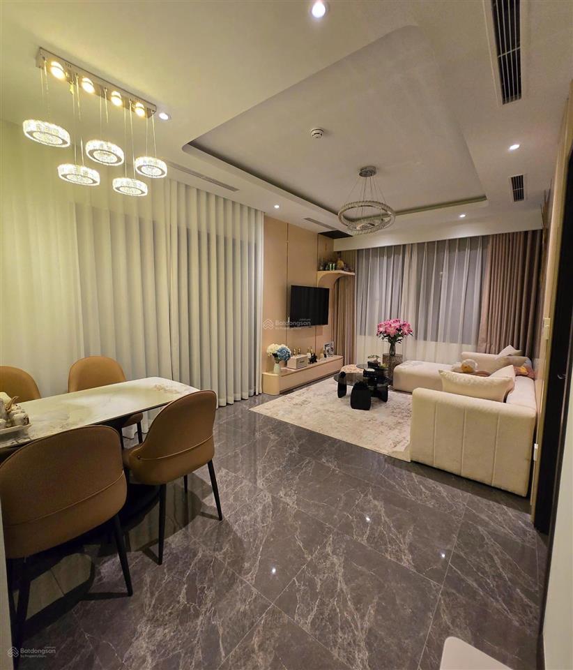 Bán quỹ căn ngoại giao 2pn 2wc full nt tại the gloria. sổ đỏ. nhận nhà ở ngay. 0785 577 ***