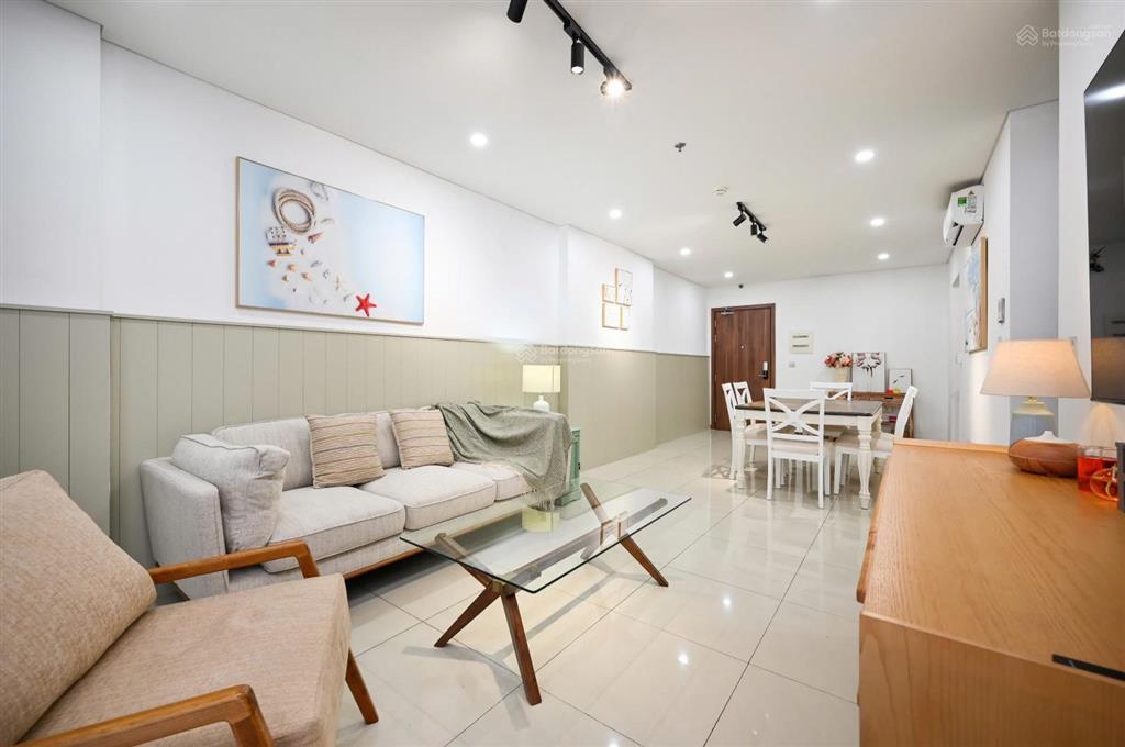 Cho thuê cc 3pn, 2wc, 106m2, 29 triệu tại hado centrosa garden, q10, hcm