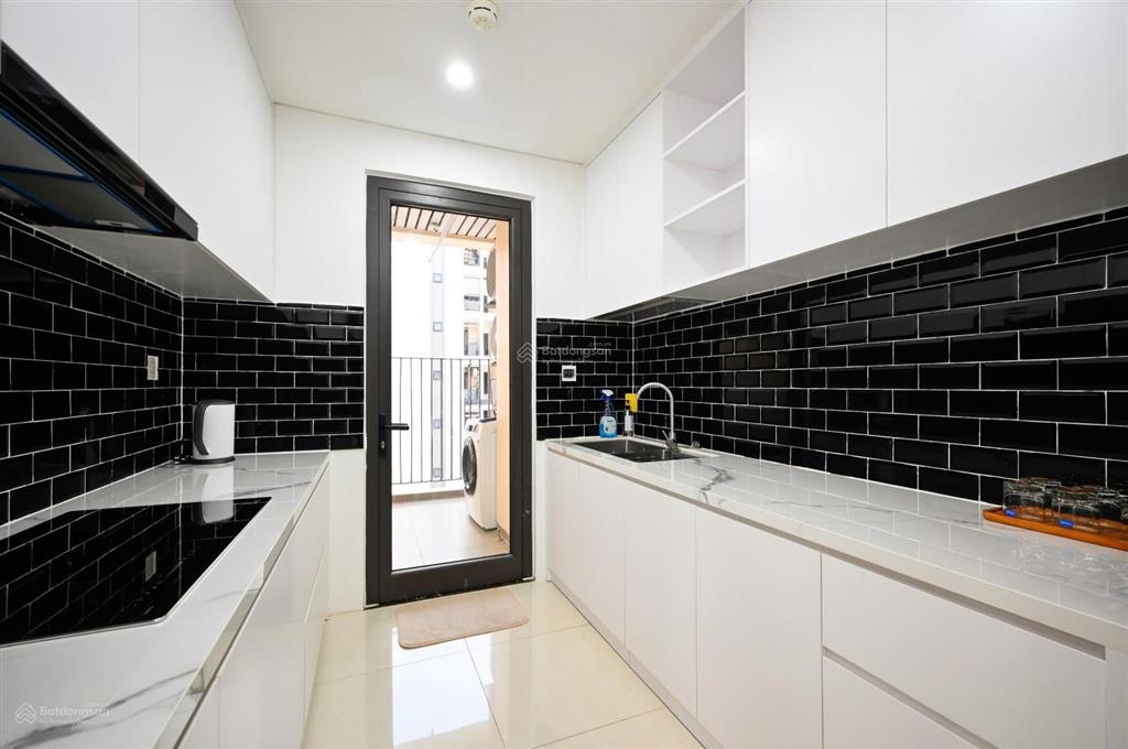 Cho thuê căn hộ 3pn, 2wc, 107m2 tại hado centrosa garden, 29 triệu vnd