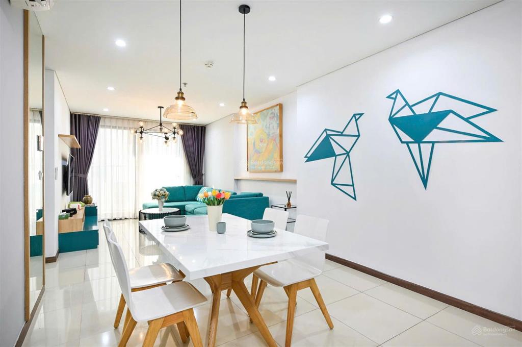 Cho thuê cc 3pn, 2wc, 108m2 kèm thêm 20m2 sân vườn tại hado centrosa garden, 30 triệu, q10, hcm