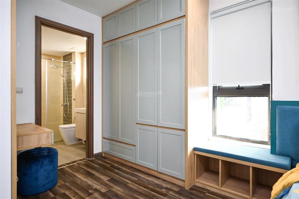 Cho thuê cc 3pn, 2wc, 108m2 kèm thêm 20m2 sân vườn tại hado centrosa garden, 30 triệu, q10, hcm