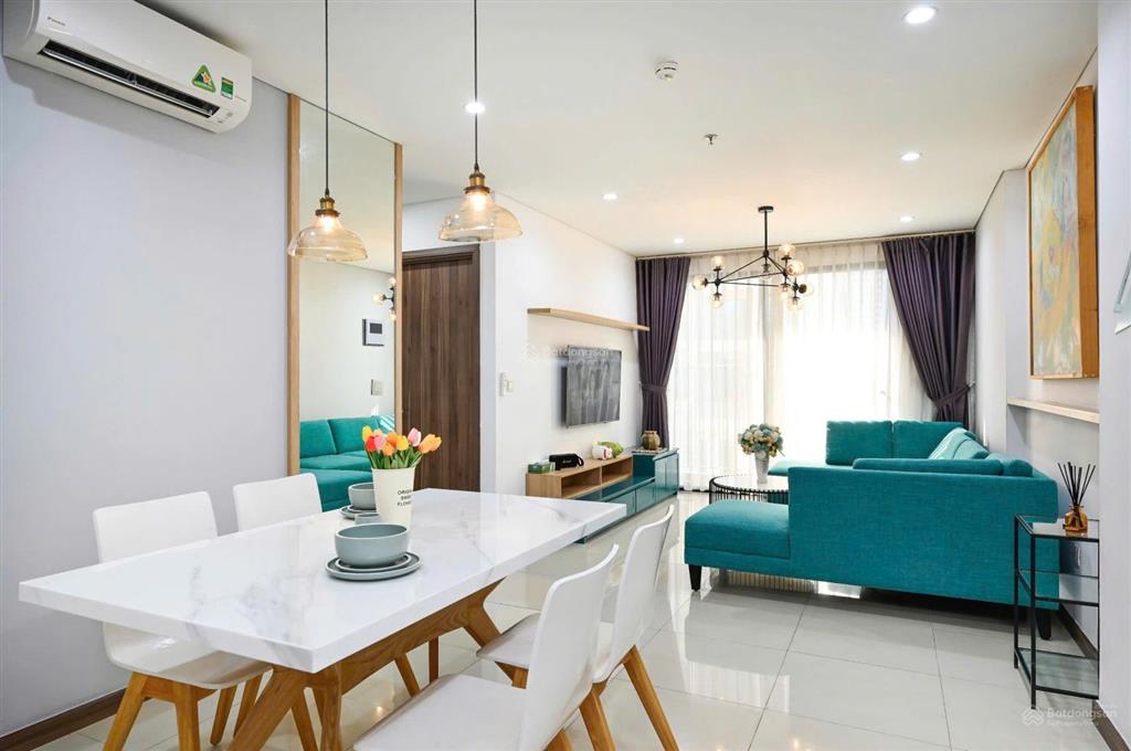 Cho thuê cc 3pn, 2wc, 108m2 kèm thêm 20m2 sân vườn tại hado centrosa garden, 30 triệu, q10, hcm