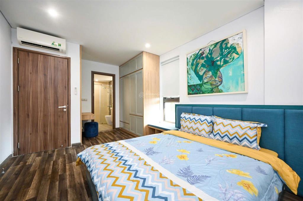 Cho thuê cc 3pn, 2wc, 108m2 kèm thêm 20m2 sân vườn tại hado centrosa garden, 30 triệu, q10, hcm