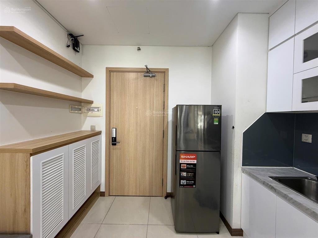 Cho thuê căn hộ 1pn + block iris view hồ bơi 500m