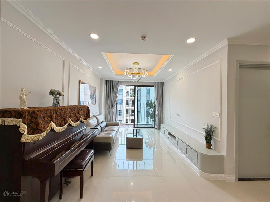Bán căn hộ 3pn 108m2 nội thất cao cấp đã có sổ
