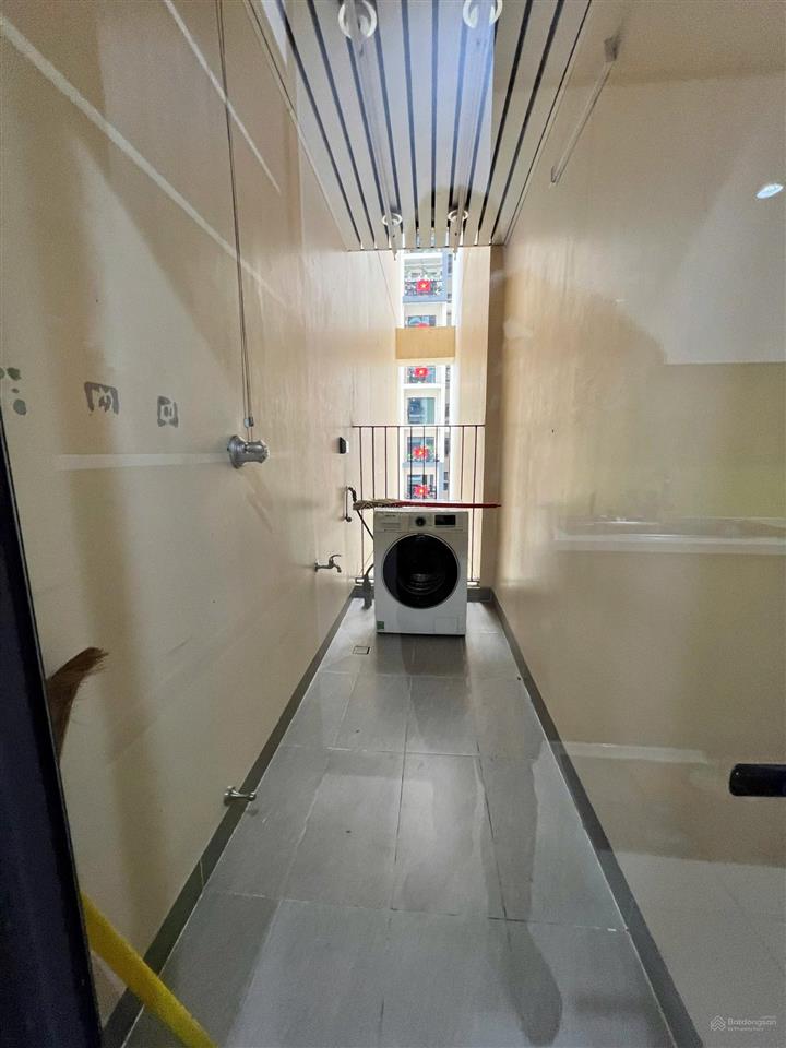 Bán căn hộ 2pn tầng đẹp mã đẹp có sổ | giá 11,1 tỷ