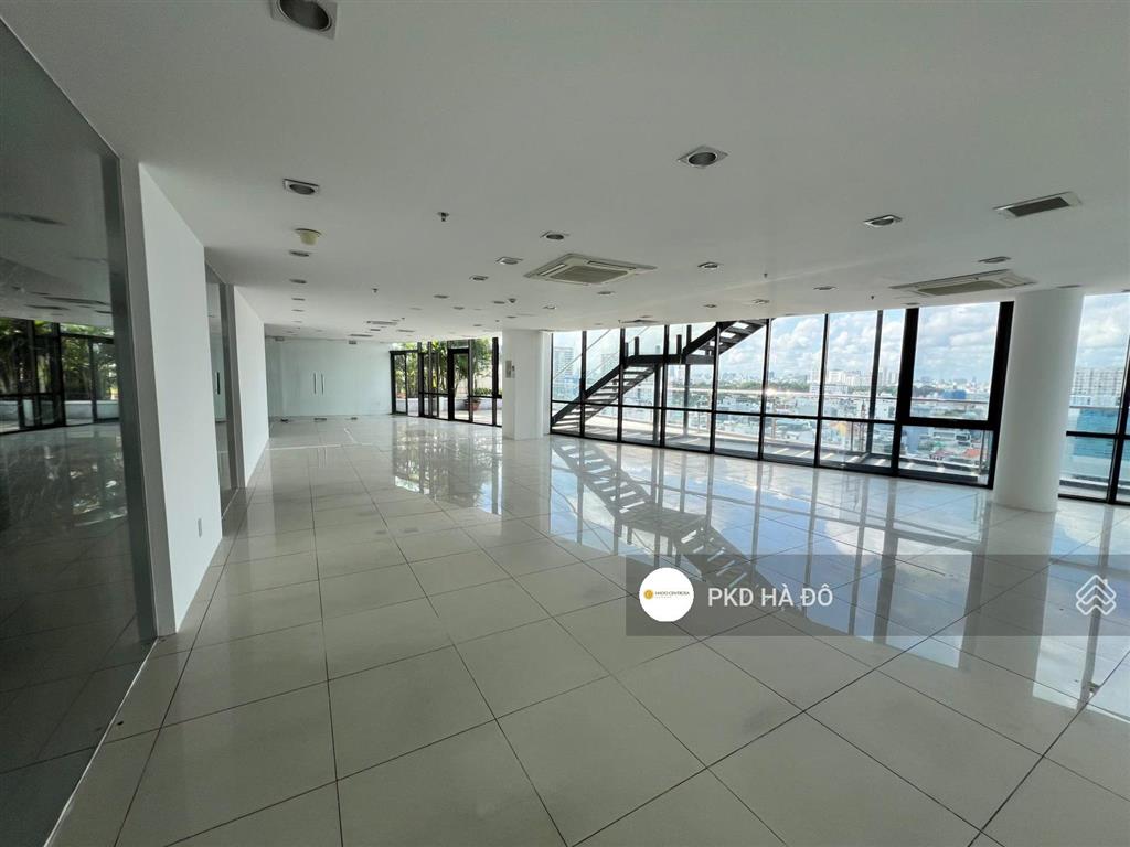 Cho thuê văn phòng đối diện sân bay tân sơn nhất, giá tốt, quản lý chuyên nghiệp  cđt 0933 626 ***