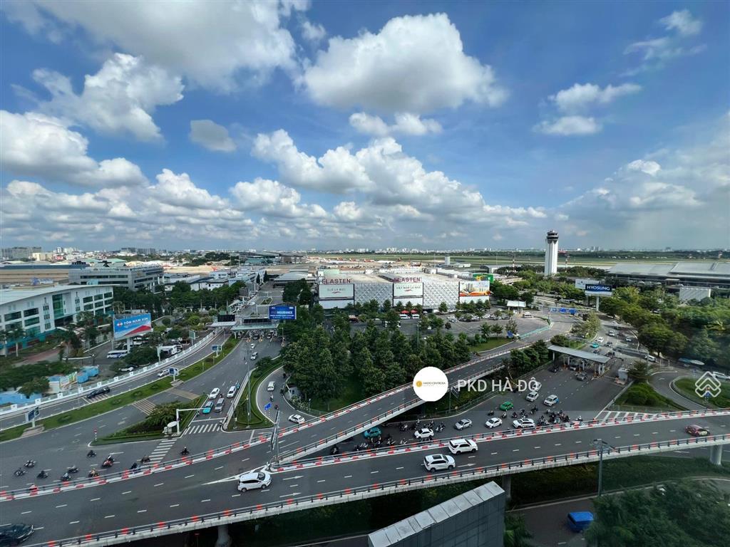 Cho thuê văn phòng đối diện sân bay tân sơn nhất, giá tốt, quản lý chuyên nghiệp  cđt 0933 626 ***