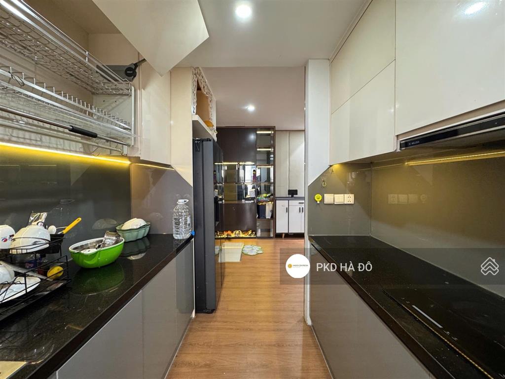 Kẹt vốn bán gấp căn hộ 3pn siêu hiếm tại hà đô centrosa