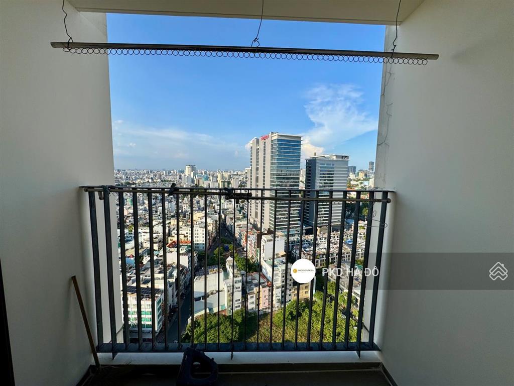 Cho thuê căn hộ 2pn 2wc căn góc view thoáng cực đẹp tại hà đô centrosa garden