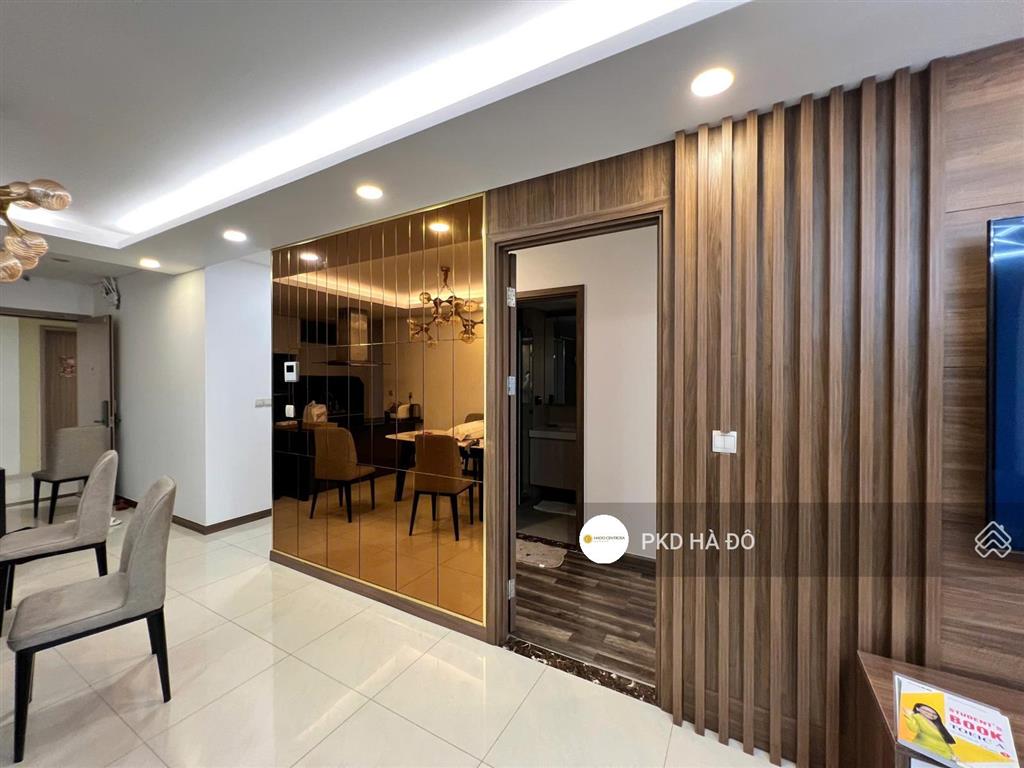Bán căn hộ 2pn nội thất đẹp tại hà đô centrosa garden