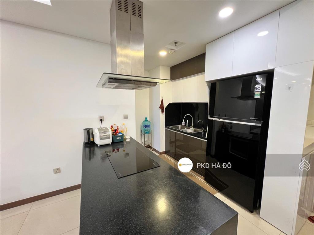 Bán căn hộ 2pn nội thất đẹp tại hà đô centrosa garden