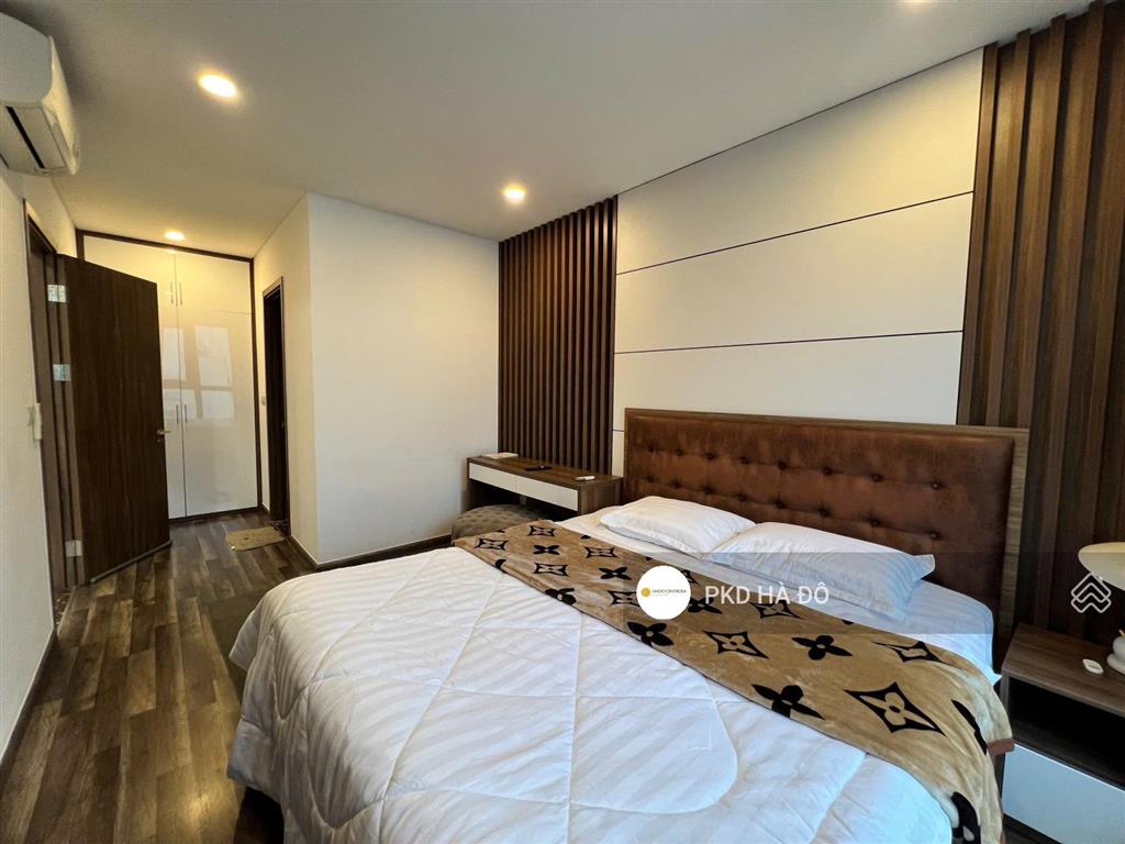 Bán căn hộ 2pn nội thất đẹp tại hà đô centrosa garden