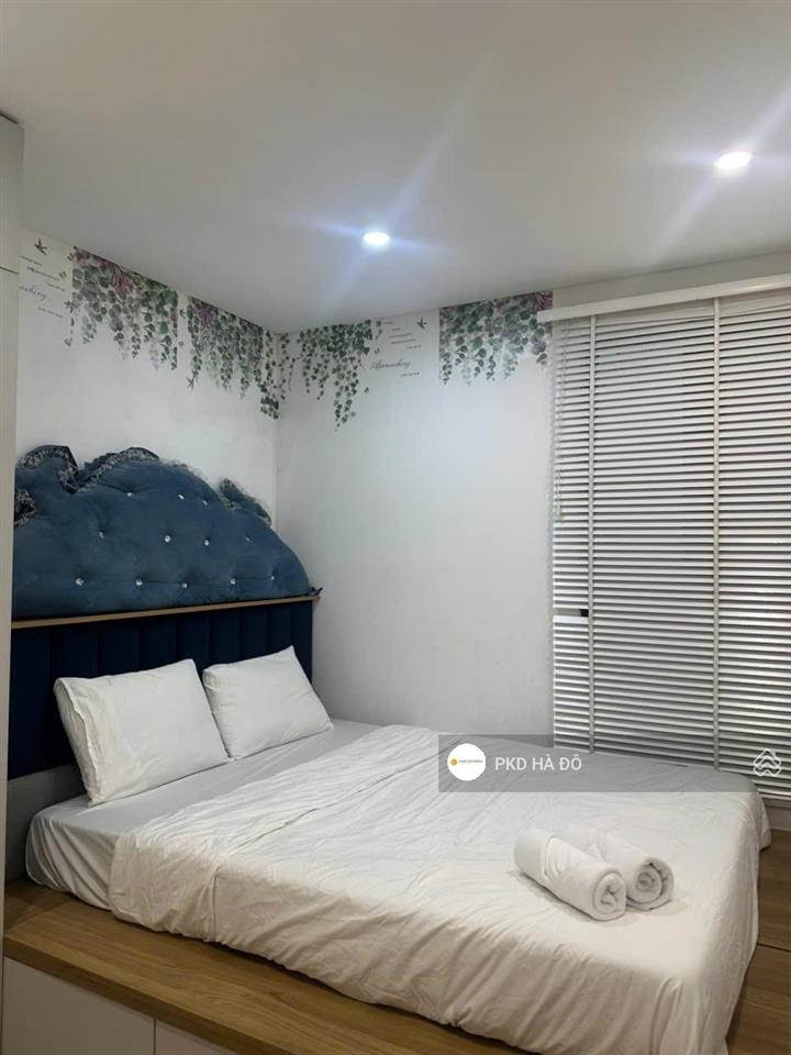 Bán căn hộ 2pn có sổ nội thất siêu đẹp tại hà đô centrosa garden