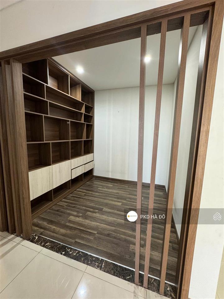 Cho thuê cc tại hado centrosa garden, 27 triệu vnd, 105 m2, 3pn, 2wc, đầy đủ tiện ích