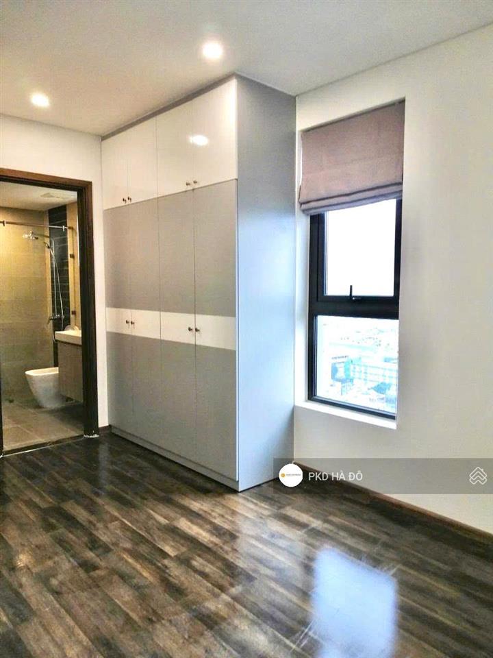 Cho thuê cc 3pn  2wc (105m2) giá chỉ 25 triệu tại hado centrosa garden